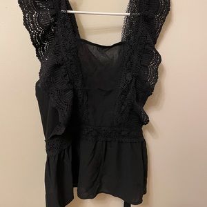 Black Strapless top with adjustable toes size L